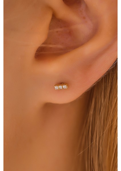 14 Ayar Altın Tragus Küpe Suyolu Vidalı