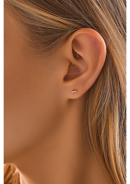 14 Ayar Altın Tragus Küpe Suyolu Vidalı