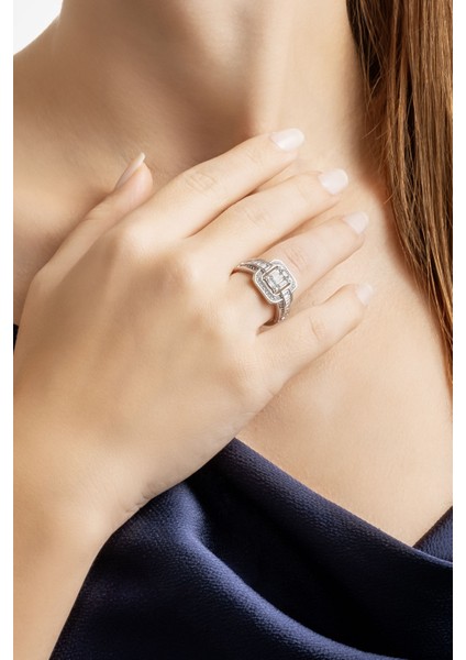 Baget Işıltısı 18 Ayar Beyaz Altın Kaplama Gümüş Yüzük modelleri