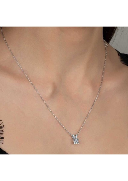 Kristal Taşlı Gümüş Tektaş Kadın Kolye CSR2183707