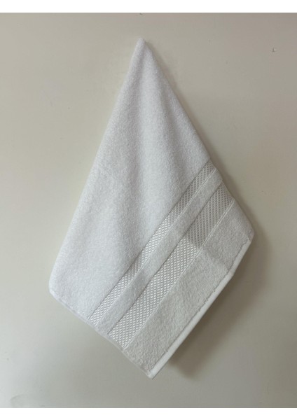 50 x 85 cm Floş Bordür Havlu El & Yüz Havlusu