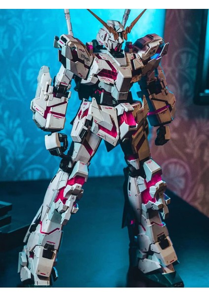 Gundam Model Mg Monte Model Güçlü Saldırı Yenidoğan Ücretsiz Unicorn Model Oyuncaklar 15-25CM (Yurt Dışından)