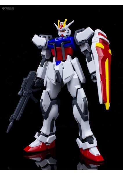Gundam Hg Puzzle Model Yenidoğan Güçlü Saldırı Özgürlük Unicorn Model Oyuncaklar 15-25CM (Yurt Dışından)