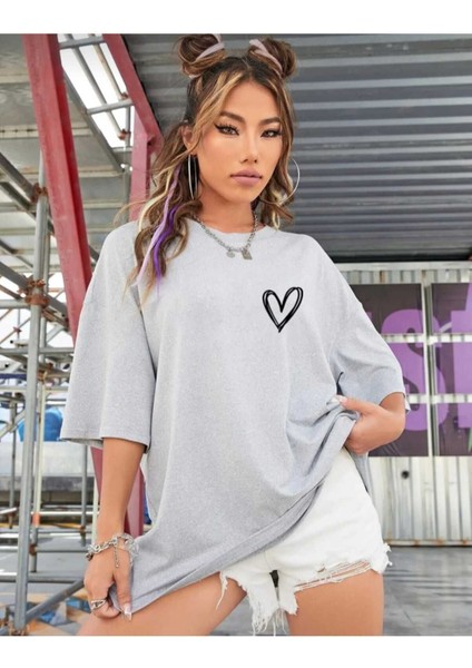 Tiny Heart Baskılı Kadın Oversize Salas T-Shirt Boyfriend
