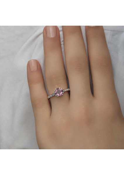 Gümüş Rose Oval Nazarlı Kadın Yüzük CSR2184846 indirimleri