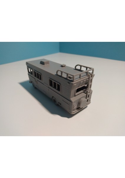 Geniş Karavan Winnebago Figürü - 15 cm