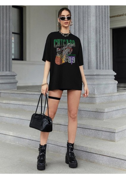 Kadın / Kız Siyah Oversize T-Shirt Chıcago Baskılı