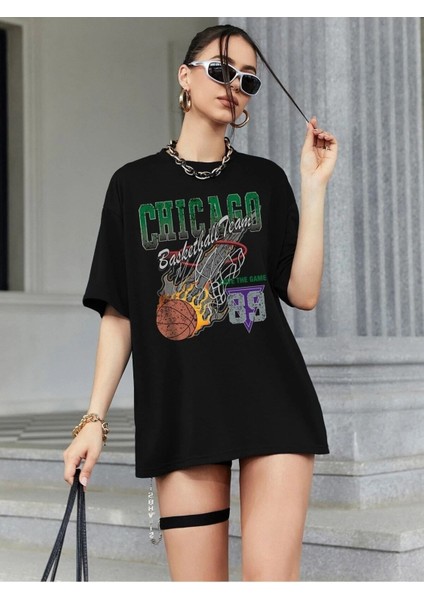 Kadın / Kız Siyah Oversize T-Shirt Chıcago Baskılı modelleri