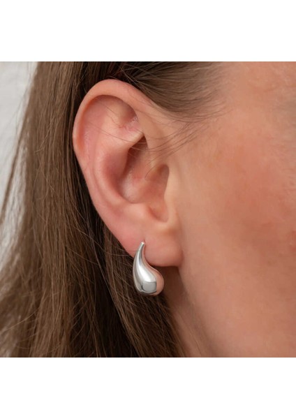 Gümüş Gözyaşı Damla Çivili Kadın Küpe CSR2185624 fiyatları