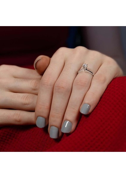 E Renk 0,25 Karat Pırlanta Tektaş Yüzük