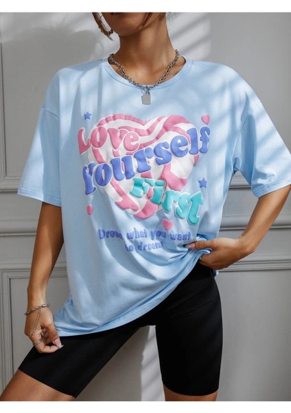 Kadın / Kız Love Yourself Baskılı Bebek Mavisi Oversize T-Shirt Salaş Boyfirend fiyatları