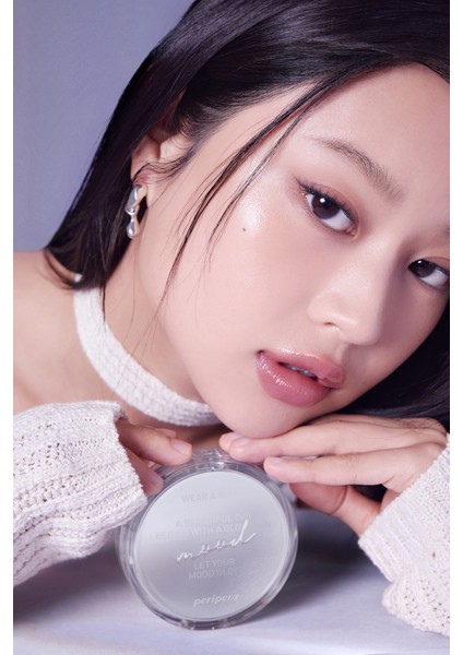 Doğal Işıltı Sağlayan Vegan Cushion PERIPERA Mood Vegan Glow Cushion SPF50+ PA++++ (1 Pure)