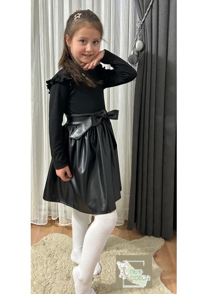 Deri Etekli Fırfırlı Omuz Detaylı Deri Kemerli Kız Çocuk Elbise