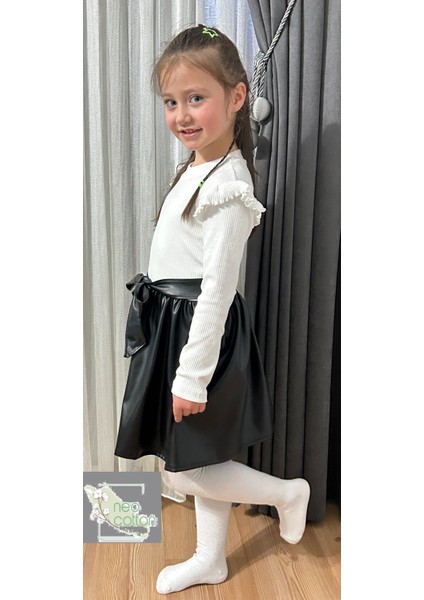 Deri Etekli Fırfırlı Omuz Detaylı Deri Kemerli Kız Çocuk Elbise modelleri