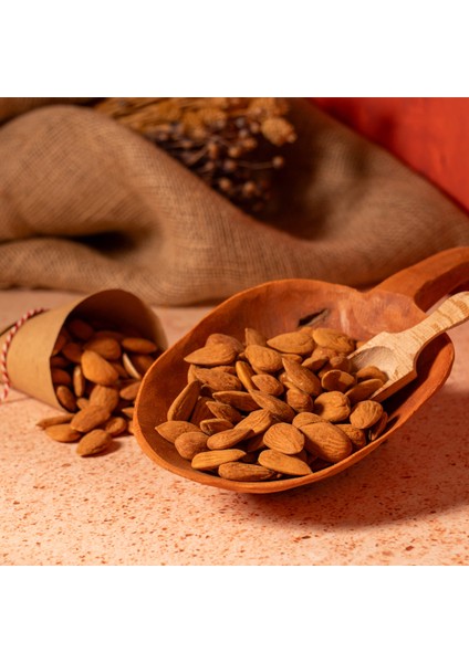 Çiğ Badem 250 GR