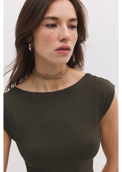 Sırt Dekolteli Basic Crop Top