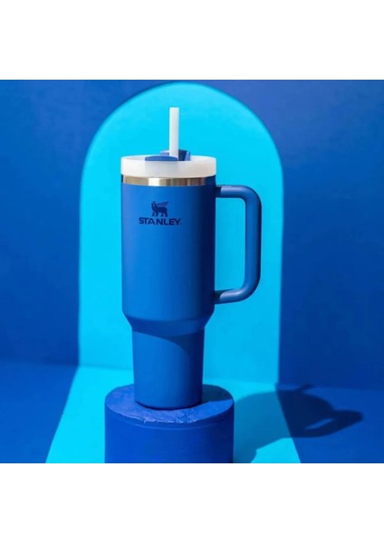 Stanley Quencher 1.18L Pipetli Mavi Termos modelleri