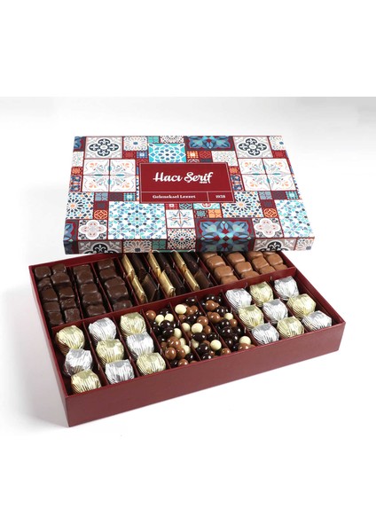 Motif Desenli Kutuda Lezzet Şöleni (Hediyelik) No1