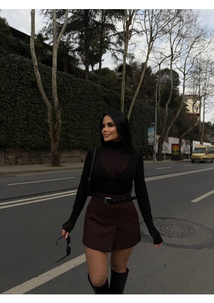 Kadın Bej Yüksek Bel Cepli Kemerli Içi Şortlu Etek fırsatları