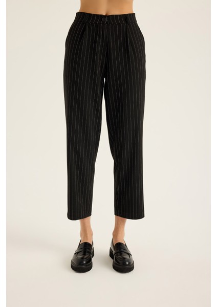 Çizgili Pileli Pantolon fiyatları
