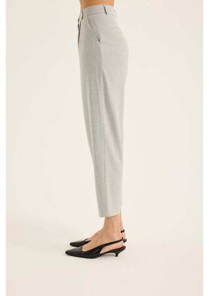 Çizgili Pileli Pantolon modelleri