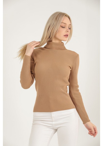 Kadın Kamel Boğazı Fırfırlı Fitilli Merdiven Desenli Triko Kazak fırsatları