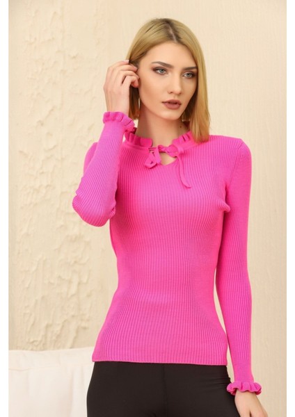 Kadın Fuşya Yakası Bağcıklı ve Kol Ucu Fırfırlı Triko Kazak fiyatları