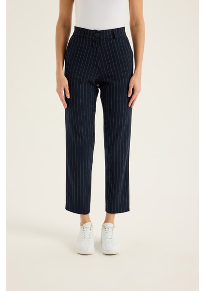 Çizgili Klasik Kumaş Pantolon fiyatları
