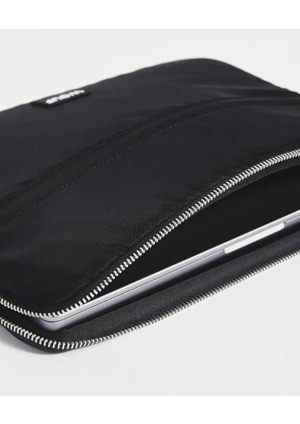 Oslo - Laptop Kılıfı 13"&14" indirimleri