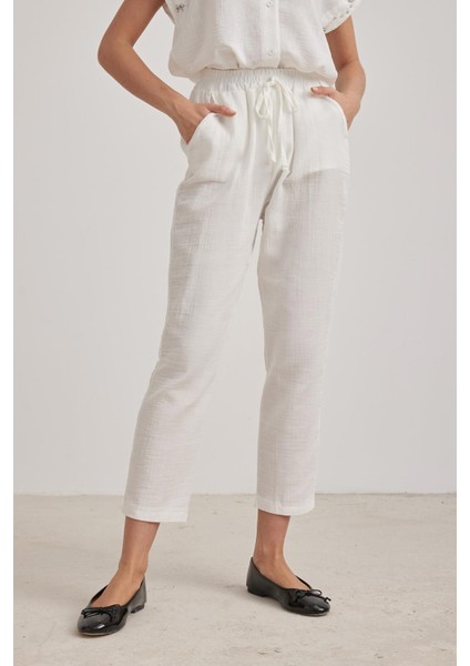 Kadın Ekru Beli Lastikli Havuç Paça Muslin Pantolon