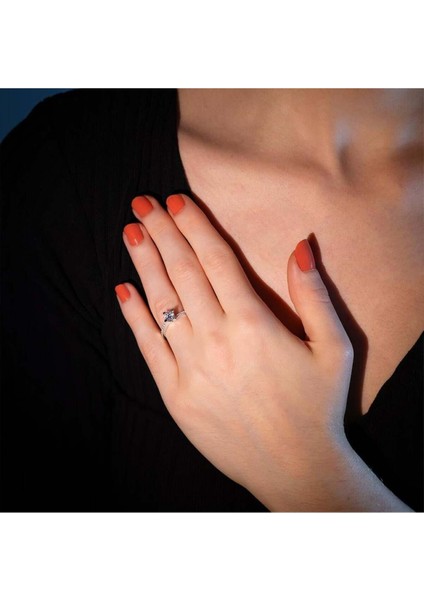 G Renk 0.49 Karat Pırlanta Tektaş Yüzük - Hrd Sertifikalı modelleri