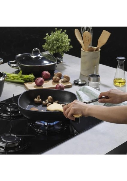 Gastronomie Master Granit Tava 26CM-SIYAH fiyatları