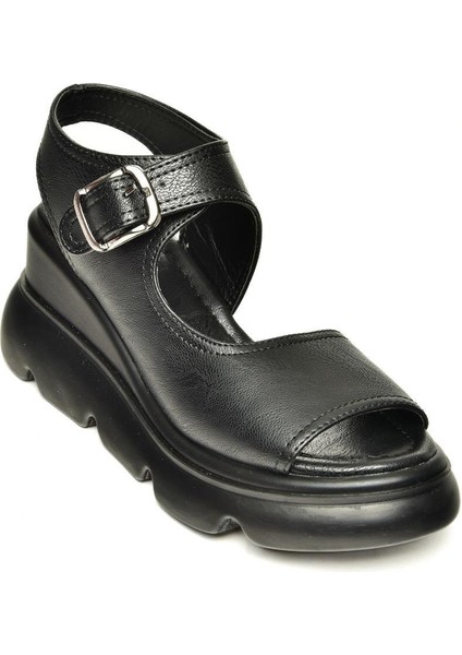 U312252209 Siyah Kalın Tabanlı Kadın Sandalet indirimleri