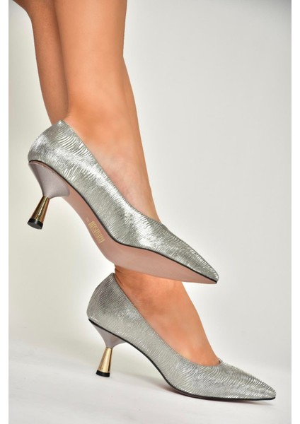 U676034014 Platin Sim Alçak Topuklu Kadın Ayakkabı indirimleri