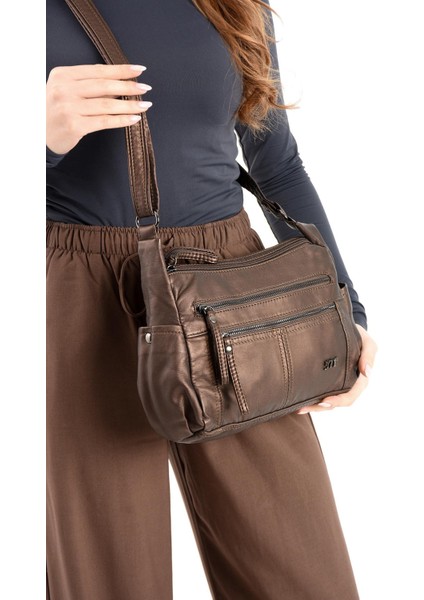 Suni Deri Omuz Çantası Bronz (Model: 571-13-10M)