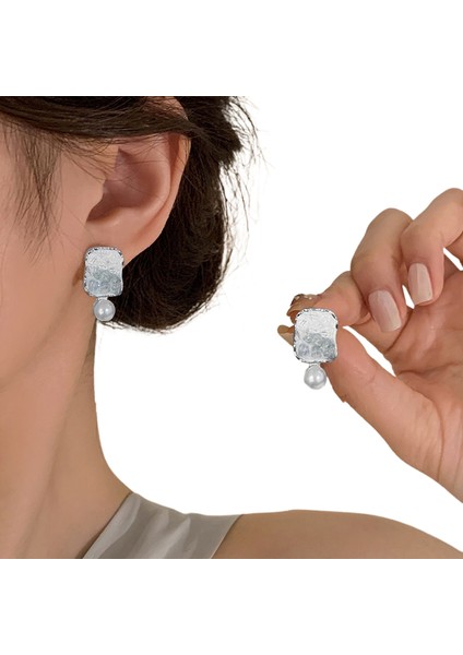 Şık ve Narin Küpeler (Yurt Dışından)