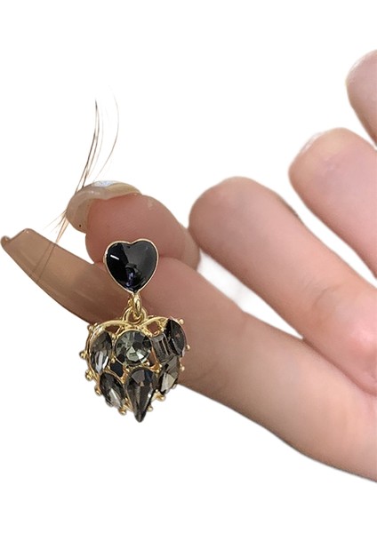 Şık ve Narin Küpeler (Yurt Dışından)