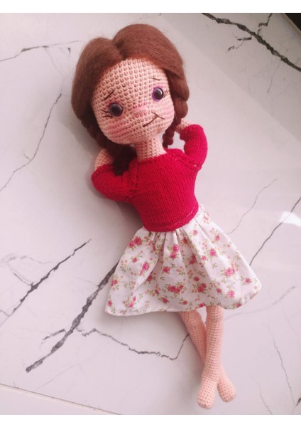 Kırmızı Elbiseli Kız Örgü Bebek 35 cm
