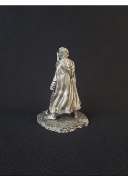 Yüzüklerin Efendisi - Lotr Frodo Baggins Karakteri Figürü16 cm