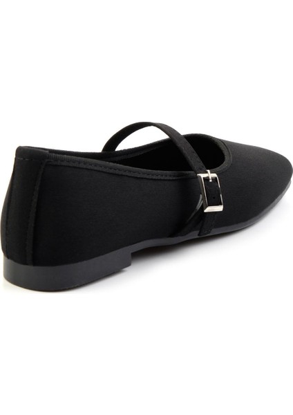 Mat Siyah Saten Kadın Babet K01641020238 modelleri