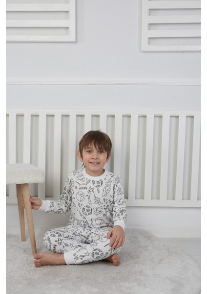 Boyanabilir Çocuk Pijama Takımı + Kalem Hediyeli I Renkli Rüyalar I Her Yıkamada Yeniden Tasarla modelleri