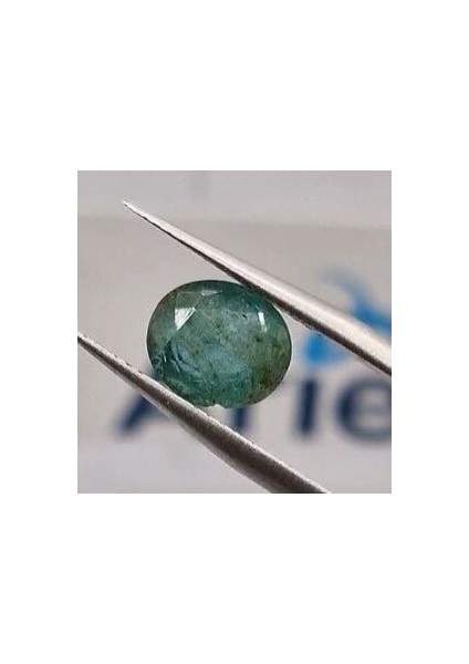 2.01 Ct 8.7x7.6 mm Oval Natural Zambia Emerald