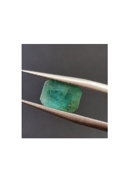 2.09 Ct 8.5x6 mm Octagon Natural Green Emerald, Zambia