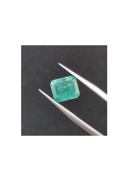 2.75 Ct 8.7x7.4 mm Octagon Natural Emerald