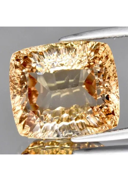 17.75 Ct 15.5x13.5 mm Vvs Cushion Concave Natural Champagne Topaz Gemstone, Brazil