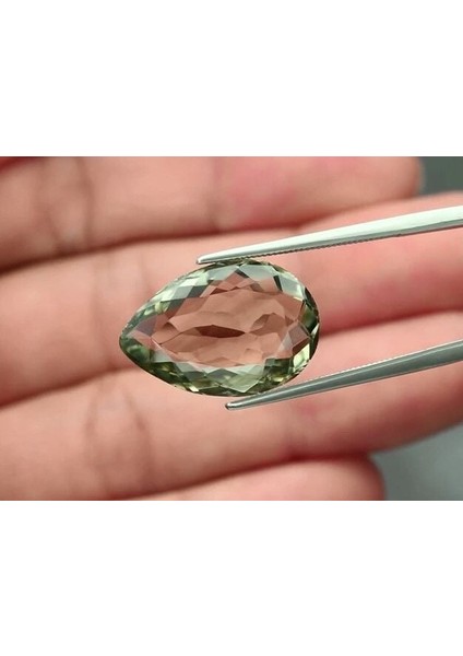 9.67 Ct 18.3x12.4 mm Vs Pear Natural Green Quartz, Brazil