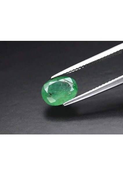 1.76 Ct 8.8x7 mm Oval Natural Green Emerald, Zambia