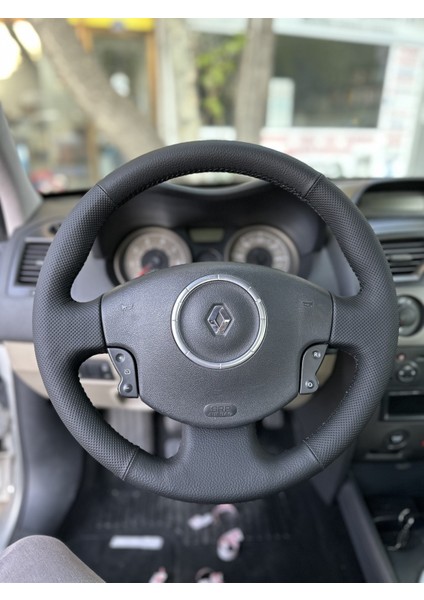 Kangoo Araca Özel Dikmeli Direksiyon Kılıfı