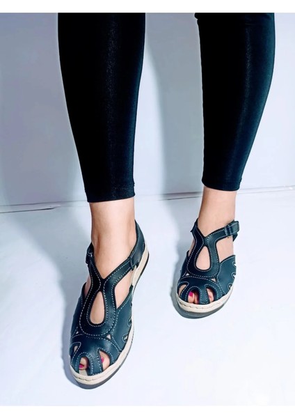 Yüksek Dolgu Topuklu Içi Dışı % 100 Deri Sandalet modelleri