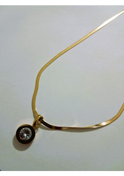 Zirkon Taş Detaylı Çelik Kolye